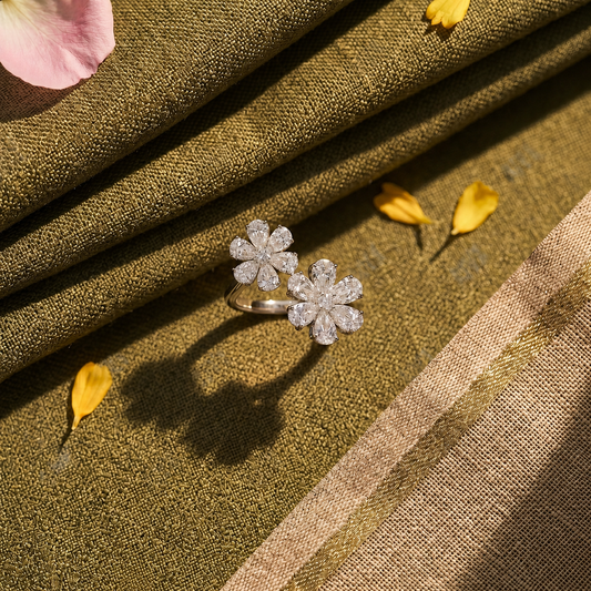 Fleur Eternelle Ring