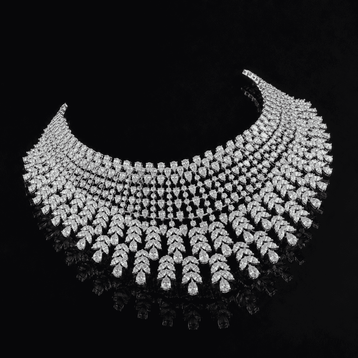 HÉRITAGE Legacy Cascade Necklace