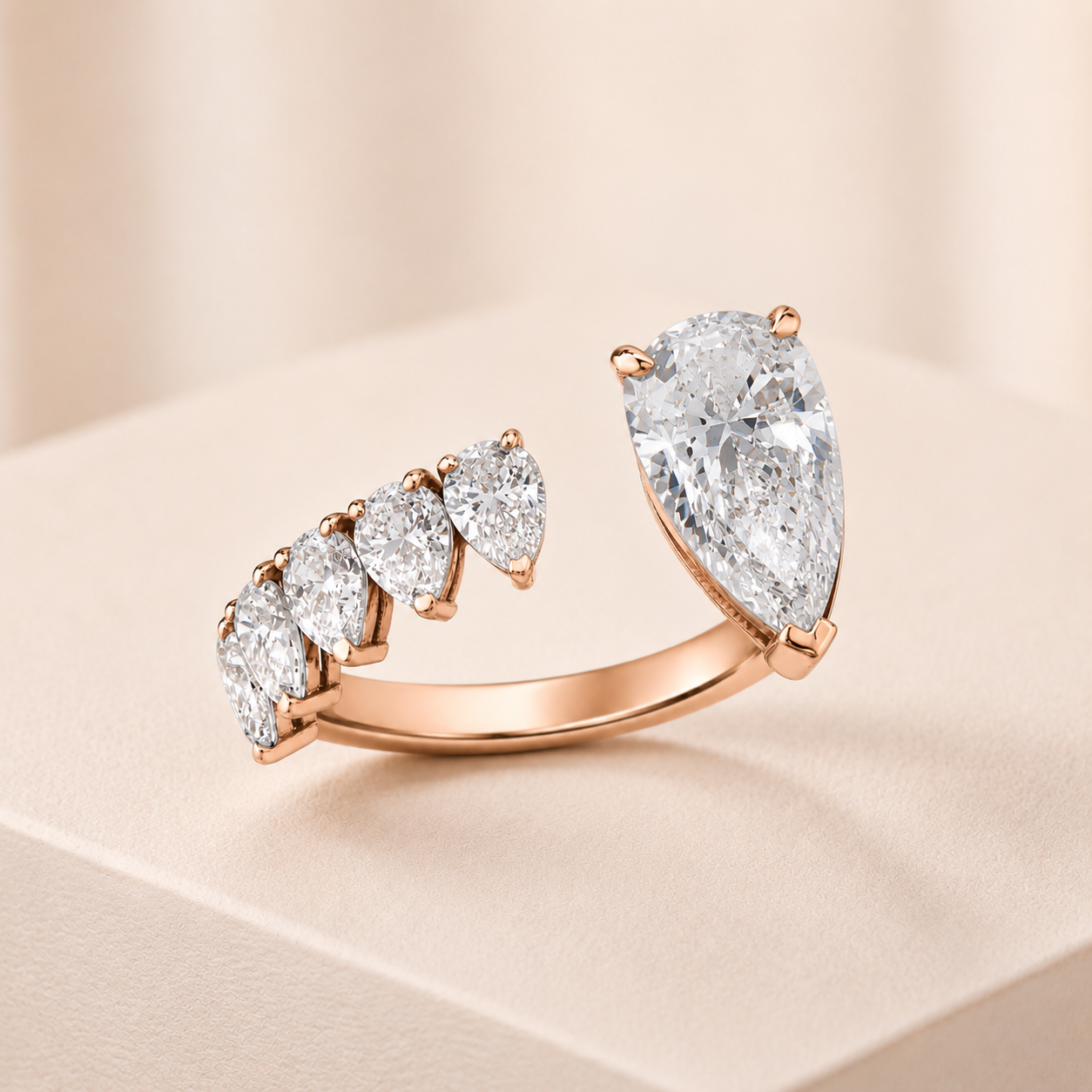 LUMIÈRE Aura Ring