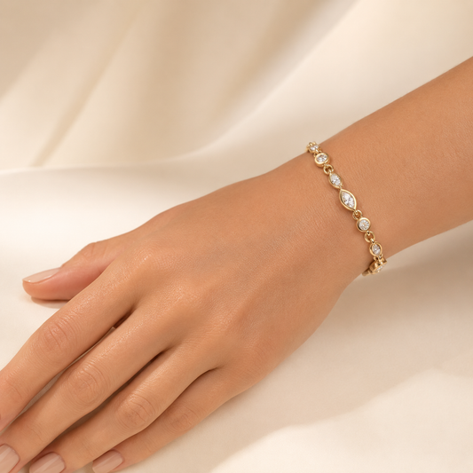 Lumière Marquise Link Bracelet