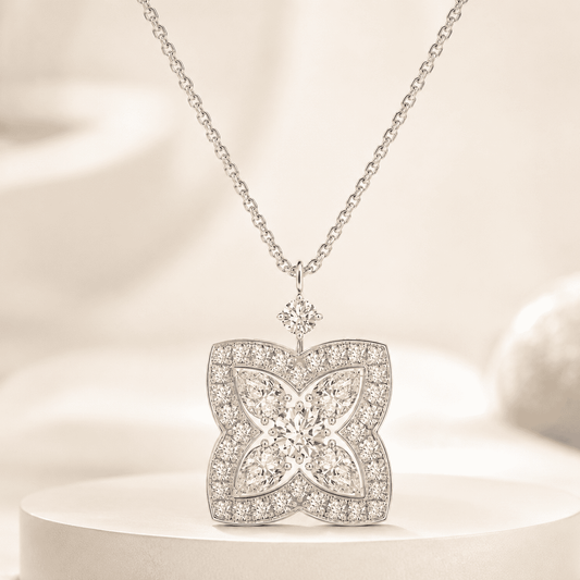 SHAAHI Lotus Aura Pendant
