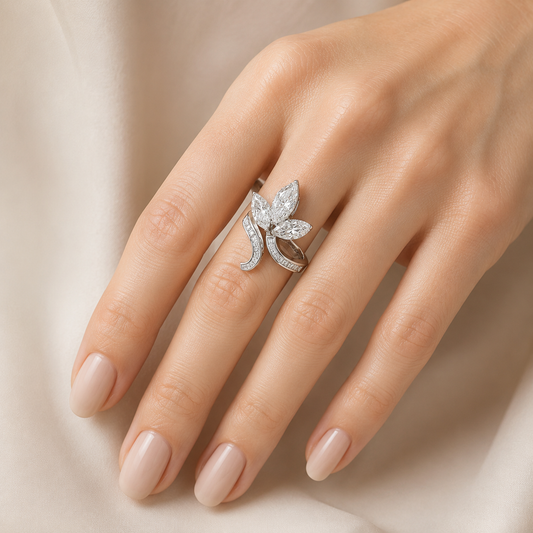 TERRA Leafrise Diamond Ring