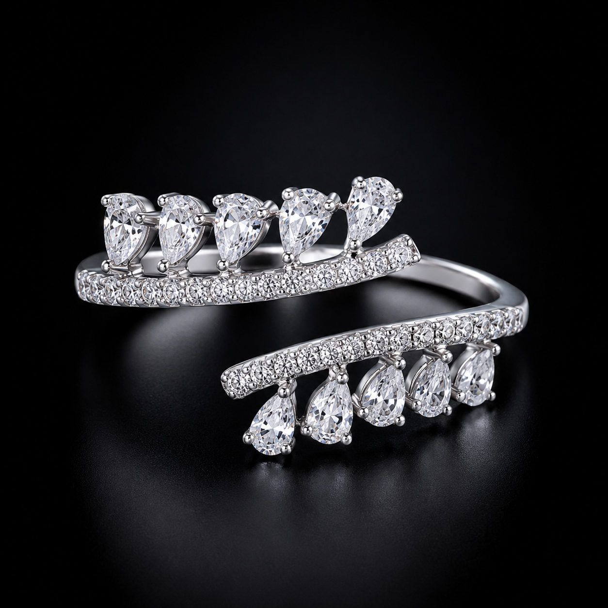 Serenelle Natural Diamond Open-Wrap Ring