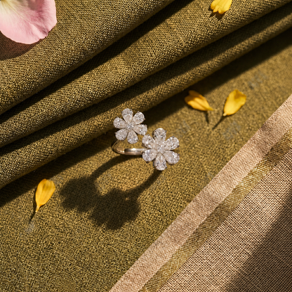 Fleur Eternelle Ring