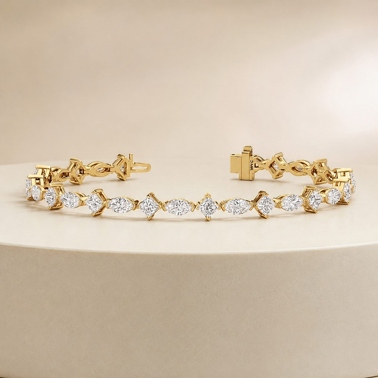 LUMIÈRE Brilliance Link Bracelet