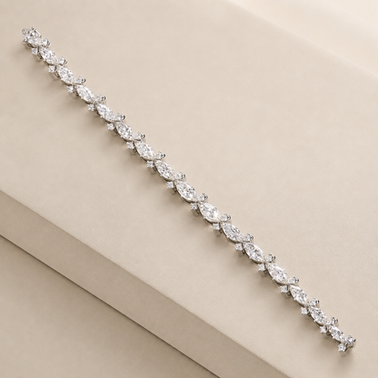 LUMIÈRE Marquise Halo Bracelet
