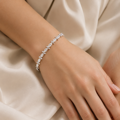 LUMIÈRE Marquise Halo Bracelet