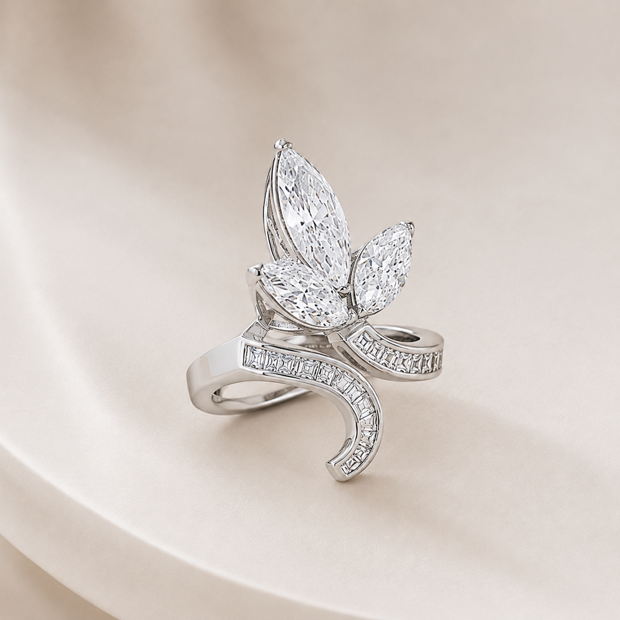 TERRA Leafrise Diamond Ring